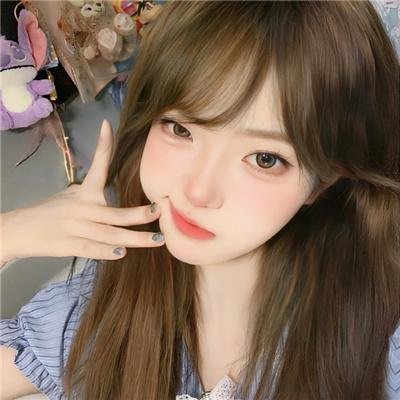 明天，我会成为谁的女友